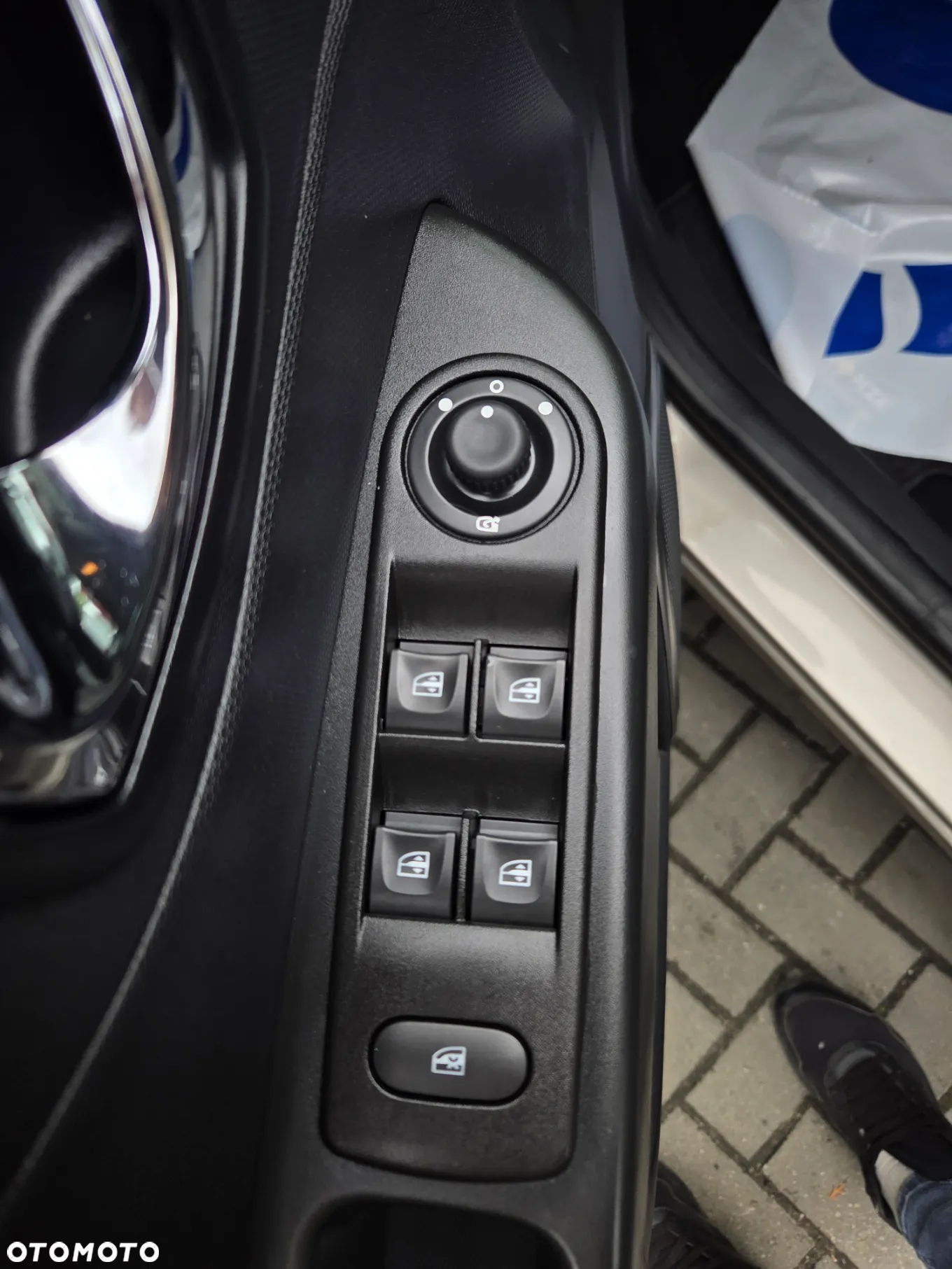 Renault Captur 1.5 dCi Energy Intens - 23