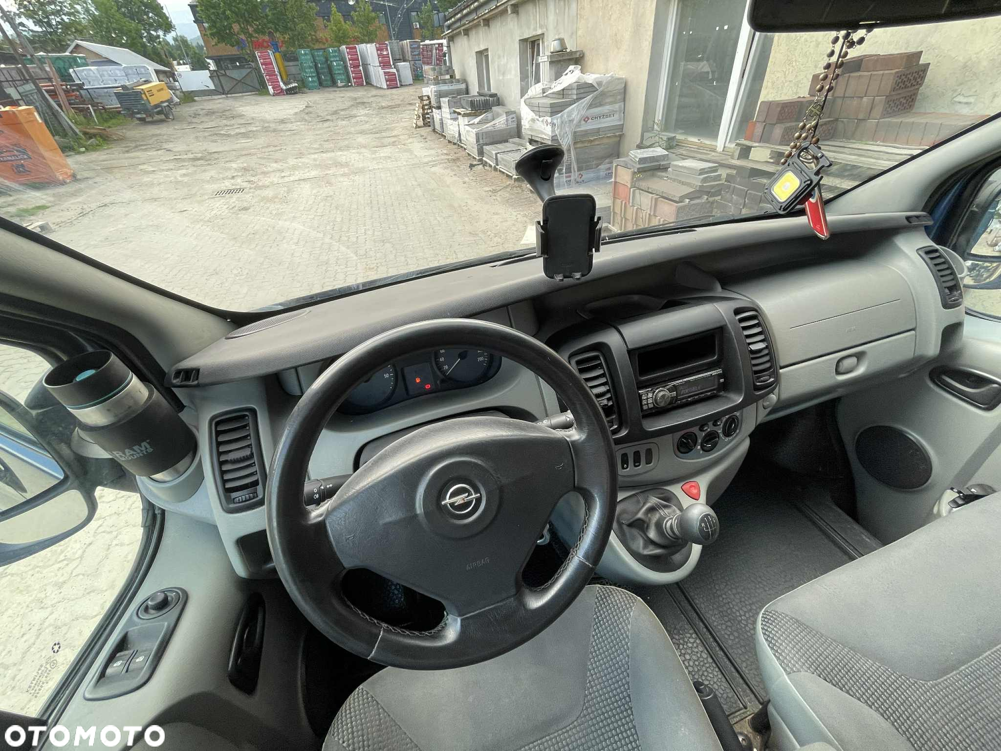 Opel Vivaro - 7