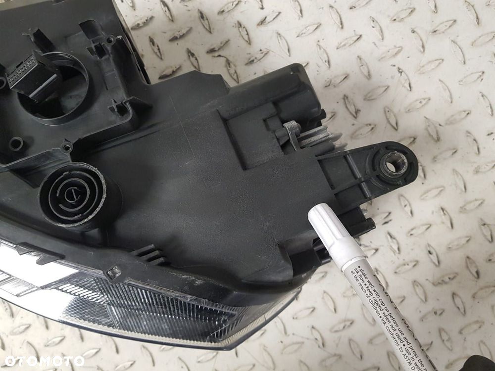 LAMPA PRAWA PRZEDNIA PRZÓD REFLEKTOR XENON LED SKODA RAPID LIFT 16-19 EUROPA 5JB941016C - 12