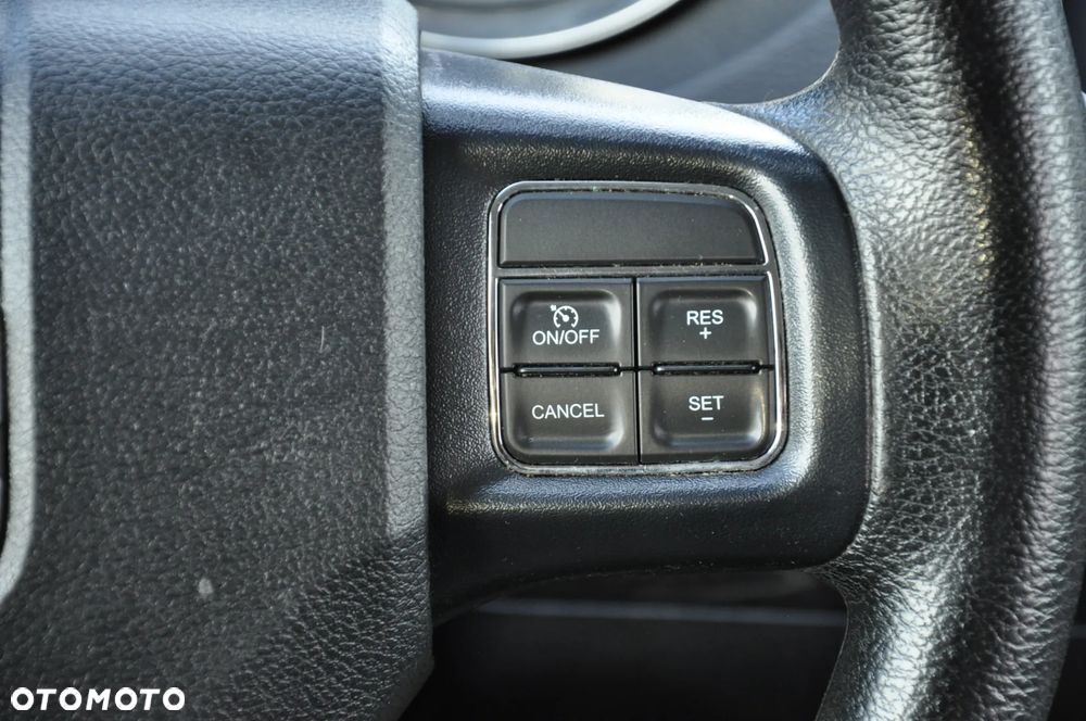 Dodge Grand Caravan 3.6 Express - 16