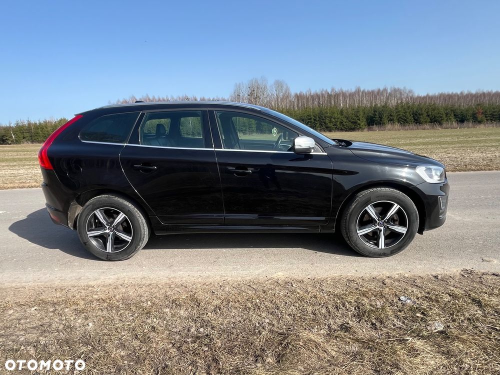 Volvo XC 60 D3 Drive-E R-Design Momentum - 10