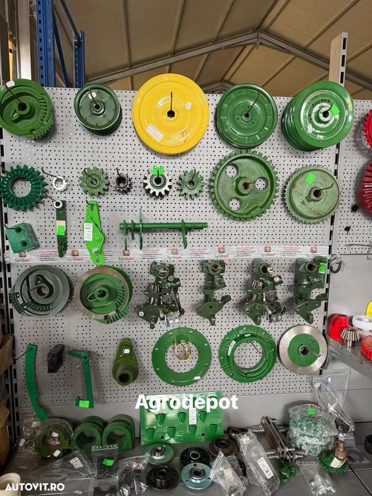 Pinioane presa de balotat john deere - 3