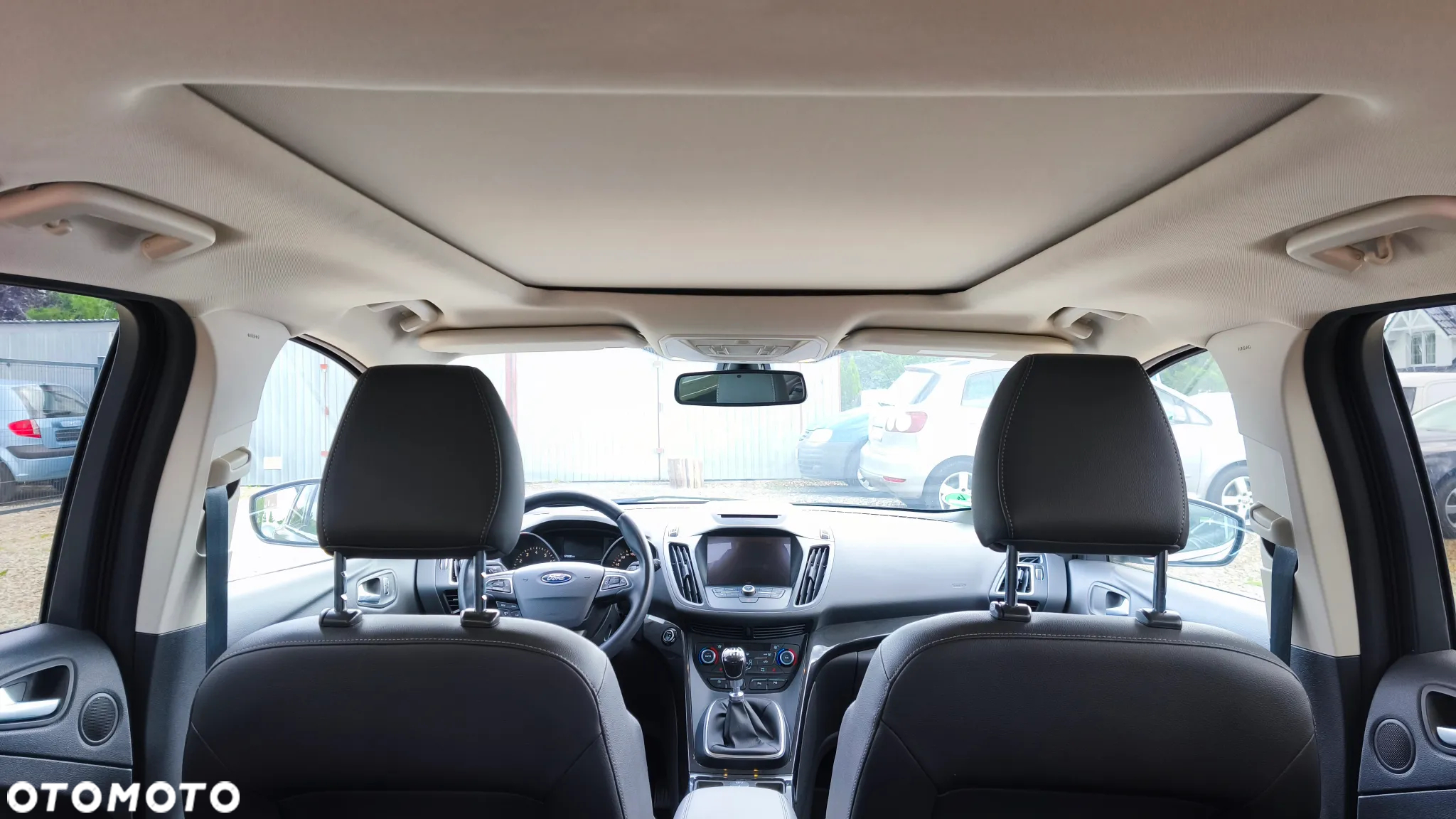 Ford Kuga 1.5 EcoBoost 2x4 Titanium - 20