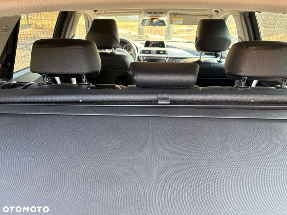 BMW Seria 3 320i Advantage - 10