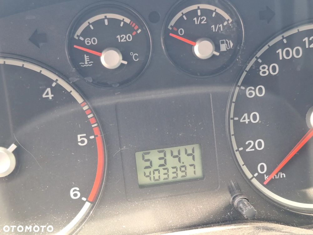 Ford Focus 1.6 TDCi Ambiente - 4