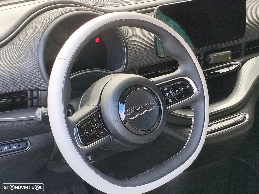 Fiat 500e C La Prima - 45
