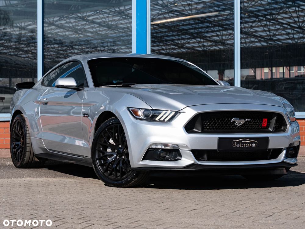 Ford Mustang - 11