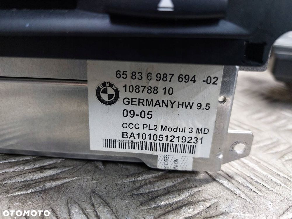CZYTNIK NAWIGACJI + PANEL IDRIVE + WYŚWIETLACZ BMW E90 6987694 6973672 - 3