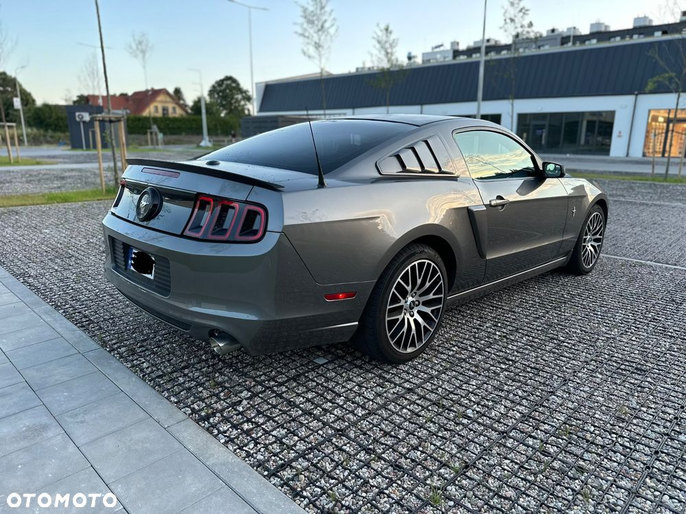 Ford Mustang 3.7 V6 Premium - 4