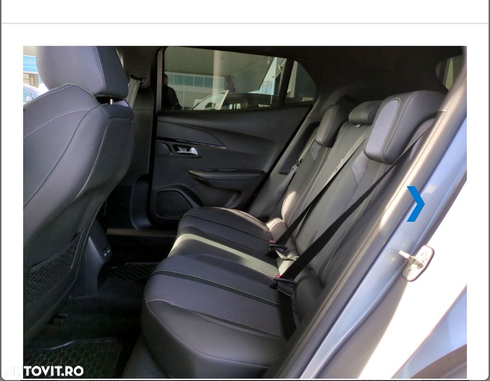 Peugeot 2008 1.2 L PureTech STT EAT8 GT Line - 9