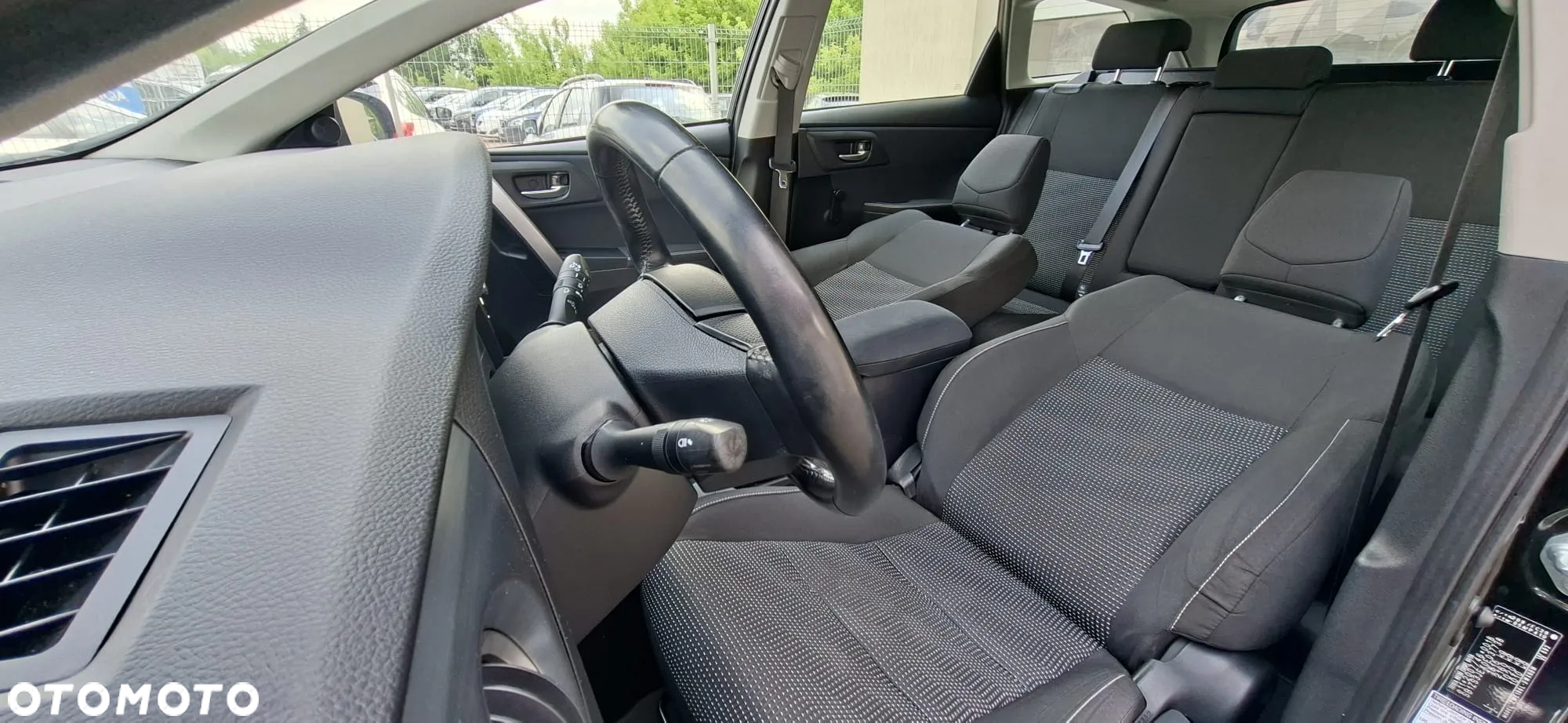 Toyota Auris 1.8 VVT-i Hybrid Automatik Comfort - 21