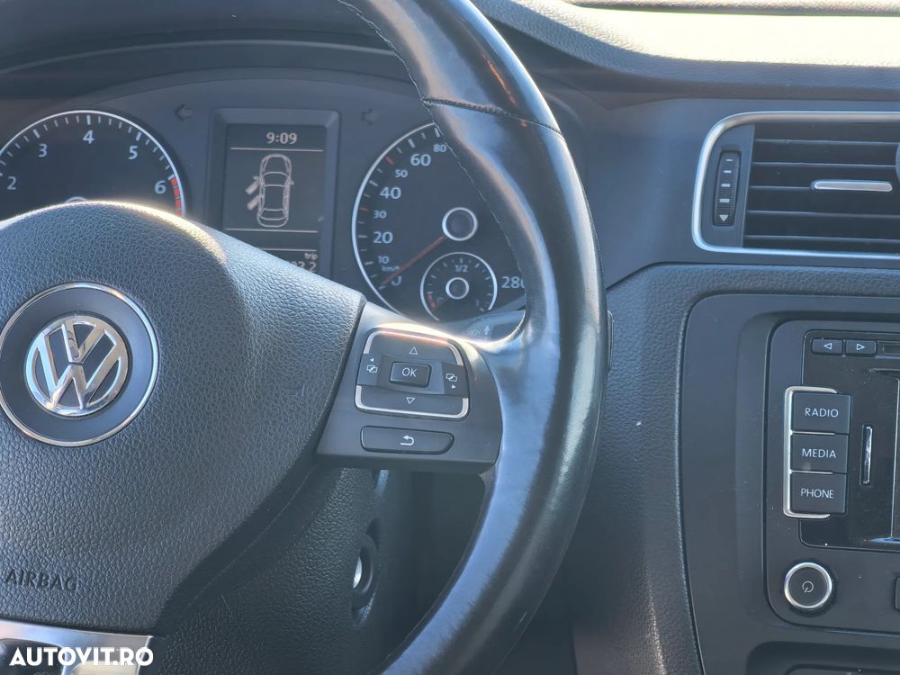 Volkswagen Jetta 1.4 TSI DSG Trendline - 4