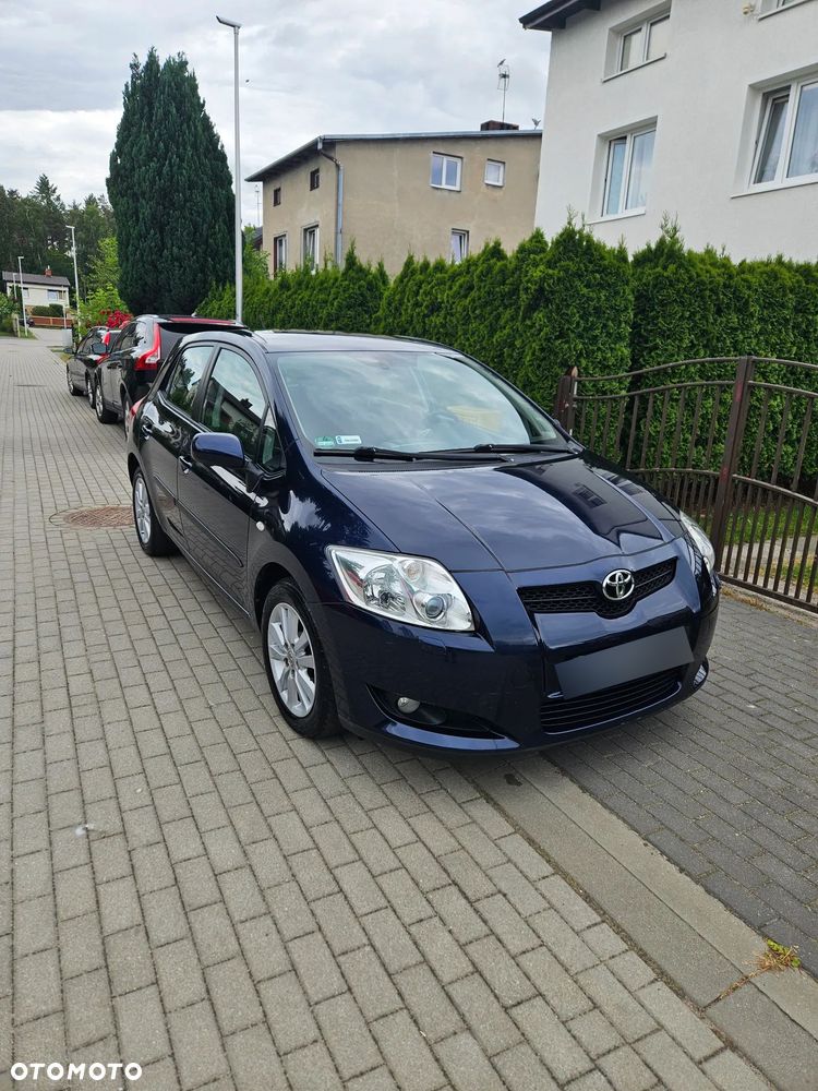 Toyota Auris 1.6 VVT-i Luna MM - 1