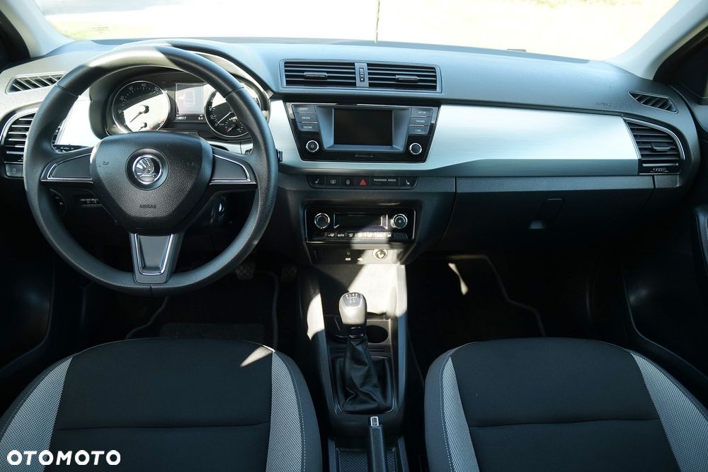 Skoda Fabia - 22