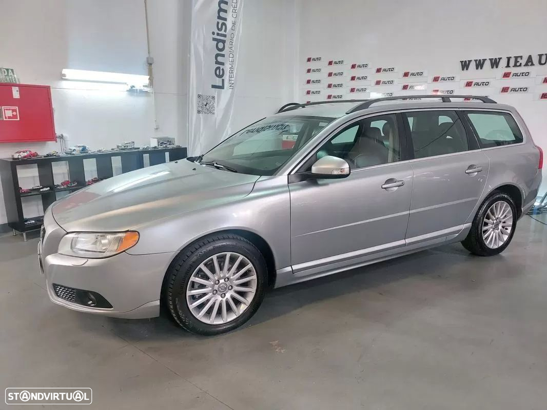 Volvo V70 2.0 D Momentum - 2