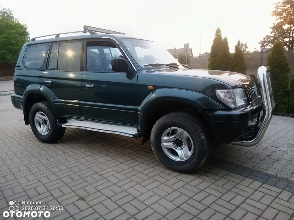 Toyota Land Cruiser - 1