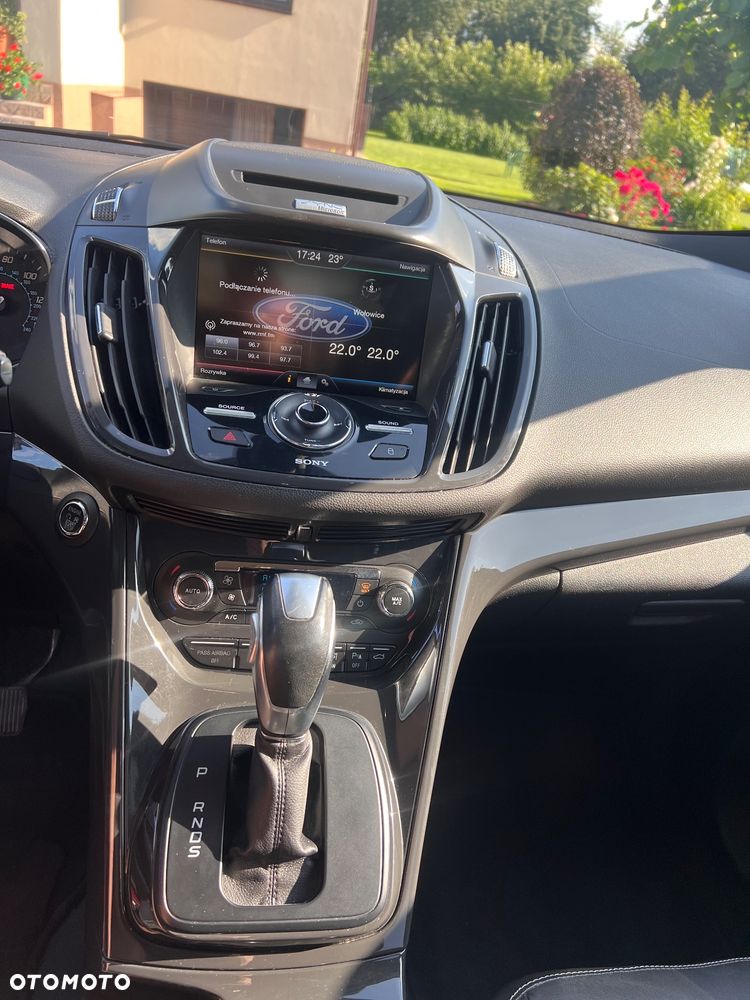 Ford Kuga 2.0 EcoBoost 4x4 Titanium - 17