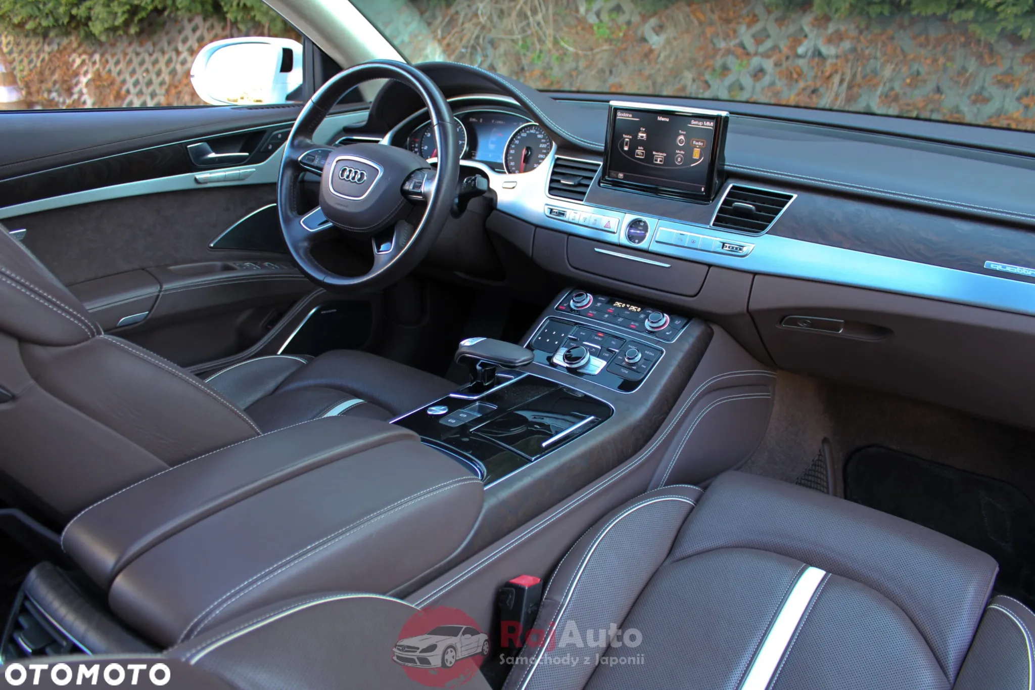 Audi A8 - 11