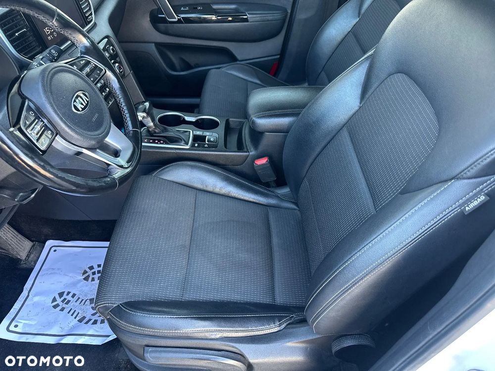Kia Sportage - 15