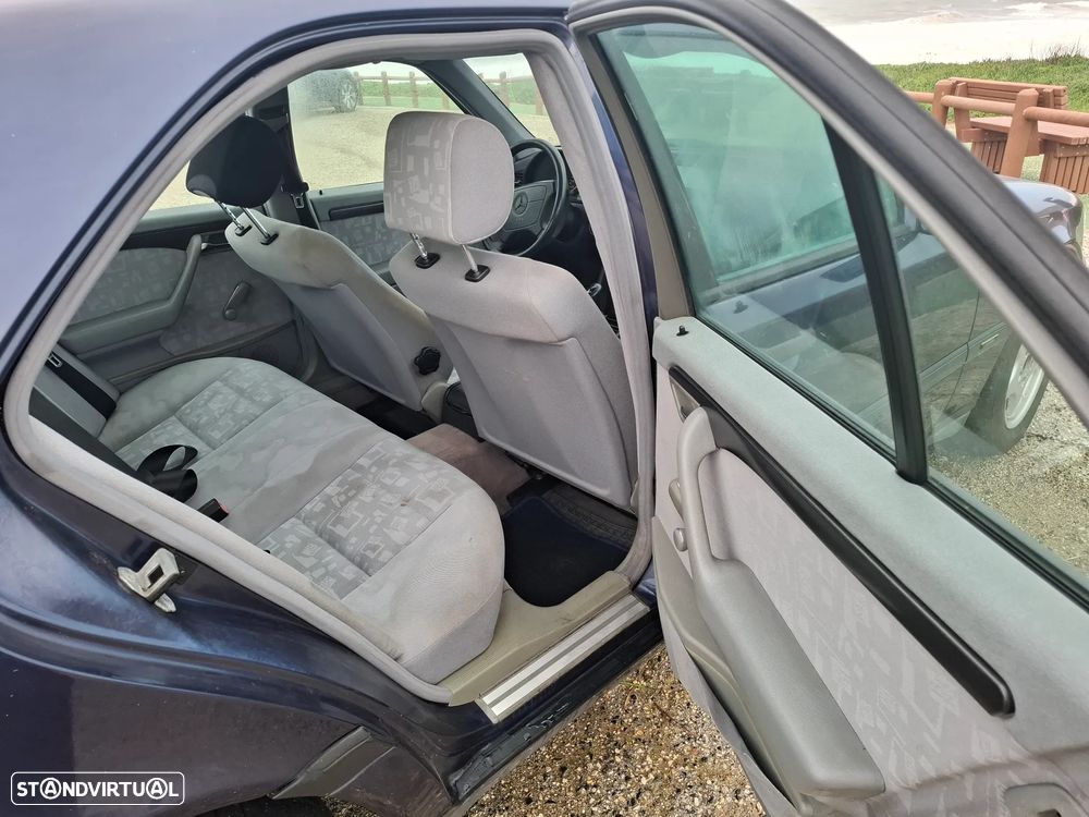 Mercedes-Benz C 220 D Classic - 9