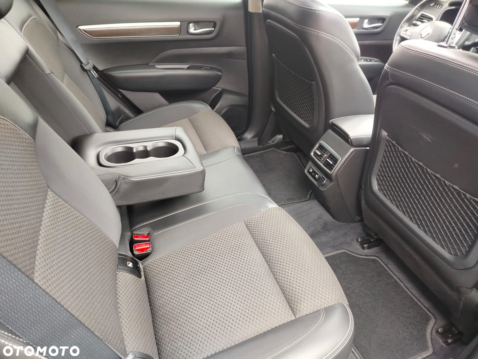Renault Koleos 2.0 dCi Intens X-Tronic - 25