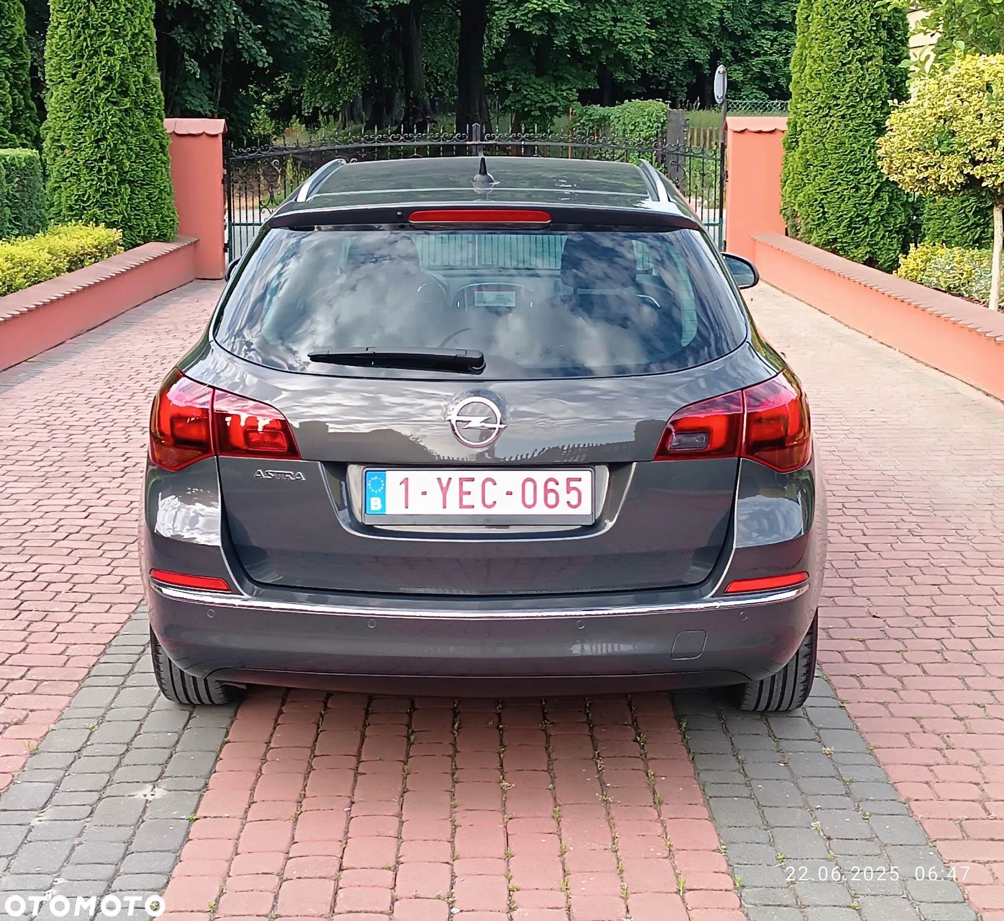 Opel Astra 1.4 Turbo Sports Tourer - 6