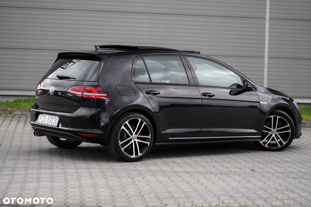 Volkswagen Golf 2.0 TDI BMT GTD DSG - 4