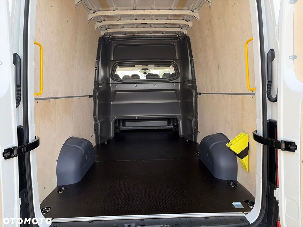 Volkswagen Crafter - 18