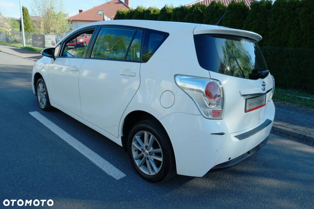 Toyota Verso - 7