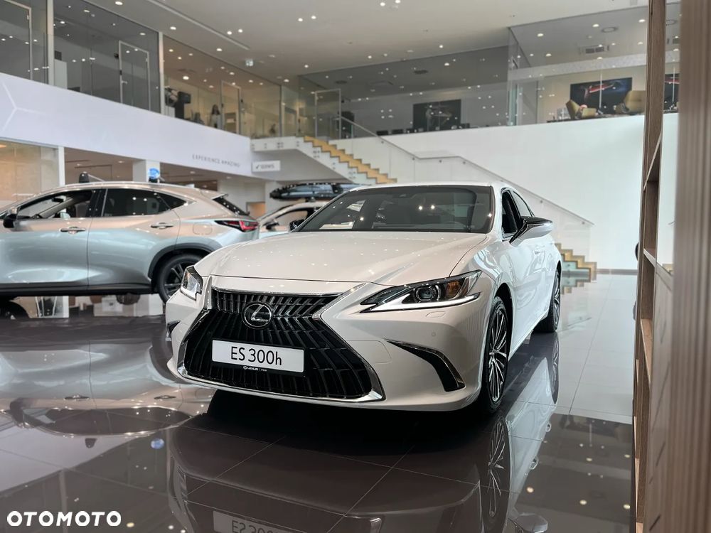 Lexus ES - 2