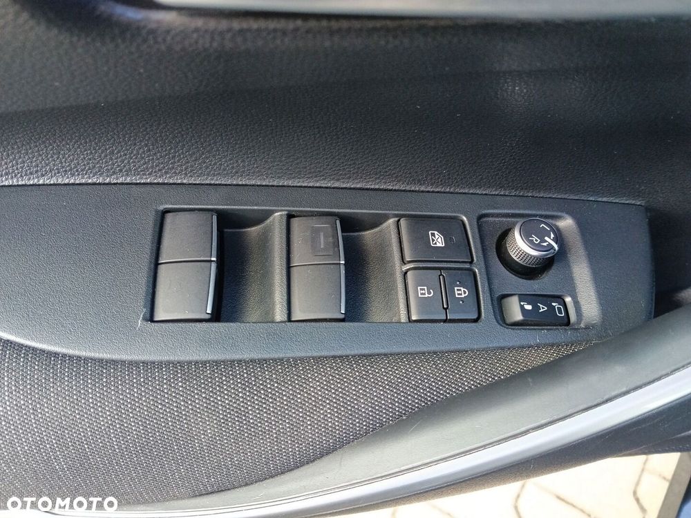 Toyota Corolla 1.5 Comfort - 17