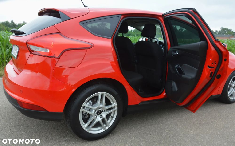 Ford Focus - 35