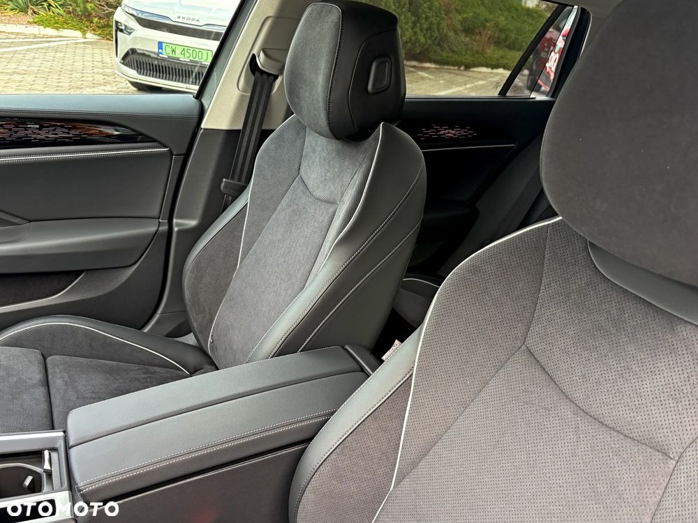 Volkswagen Passat Variant 1.5 TSI eHybrid PHEV 150kW Business Plus DSG - 16