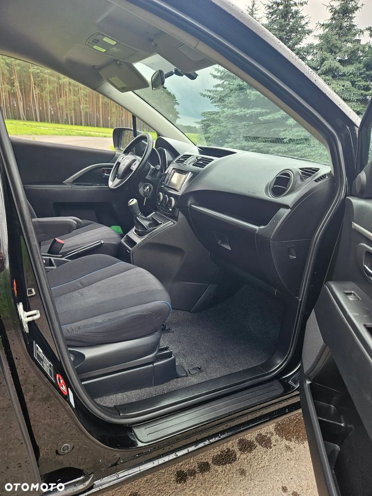 Mazda 5 - 5
