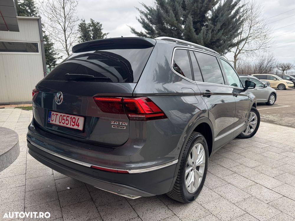 Volkswagen Tiguan - 2