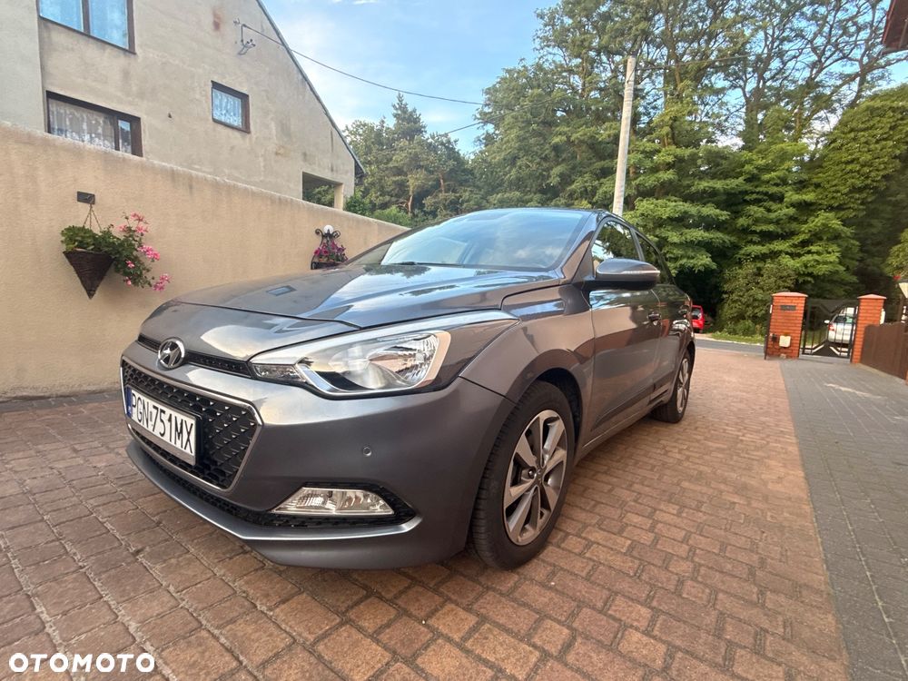 Hyundai i20 1.4 Premium - 2
