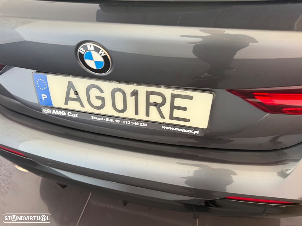 BMW 118 i Pack Desportivo M Auto - 8
