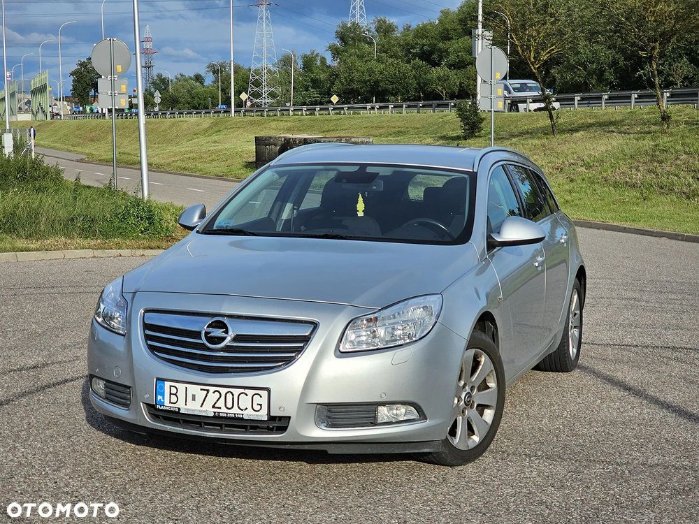 Opel Insignia - 1