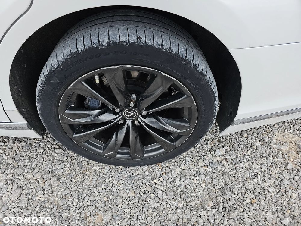 Lexus LS 500 Omotenashi AWD - 26