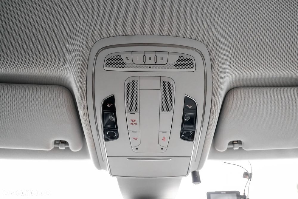 Audi A8 4.2 TDI Quattro - 35