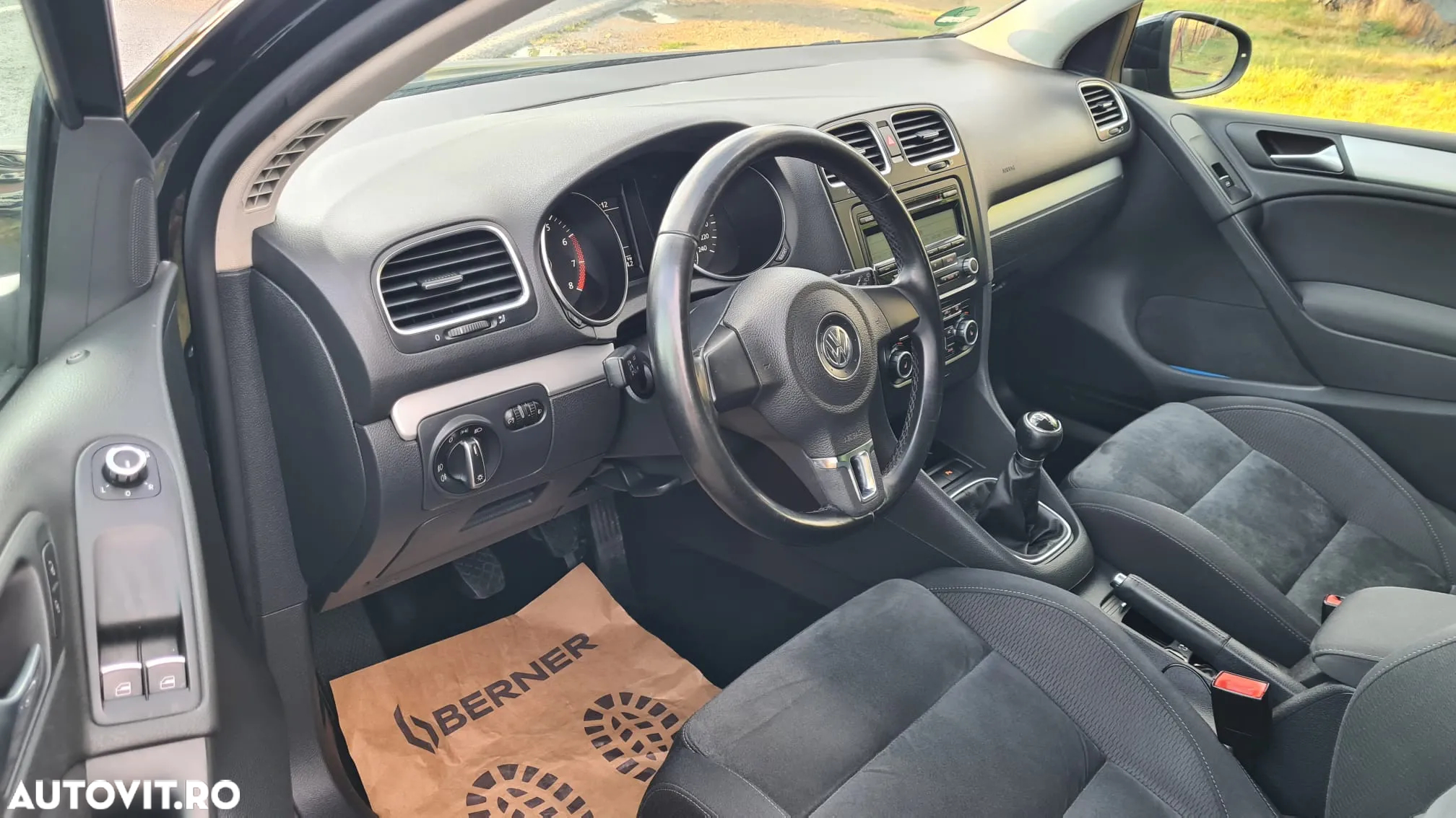 Volkswagen Golf 1.4 TSI Style - 12
