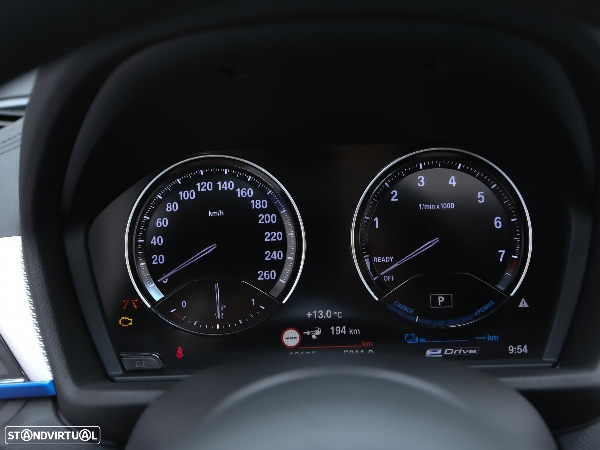 BMW X1 xDrive25e M Sport - 28