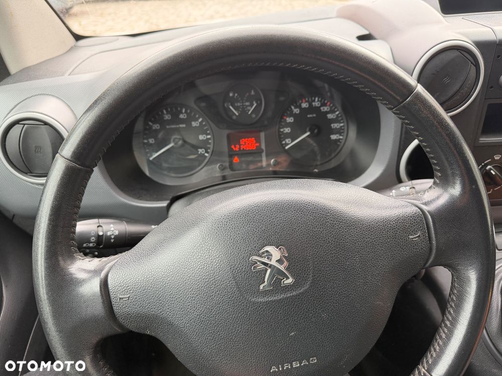 Peugeot Partner - 8
