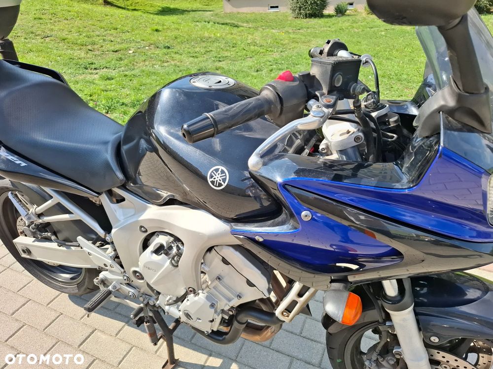 Yamaha FZ6 - 19