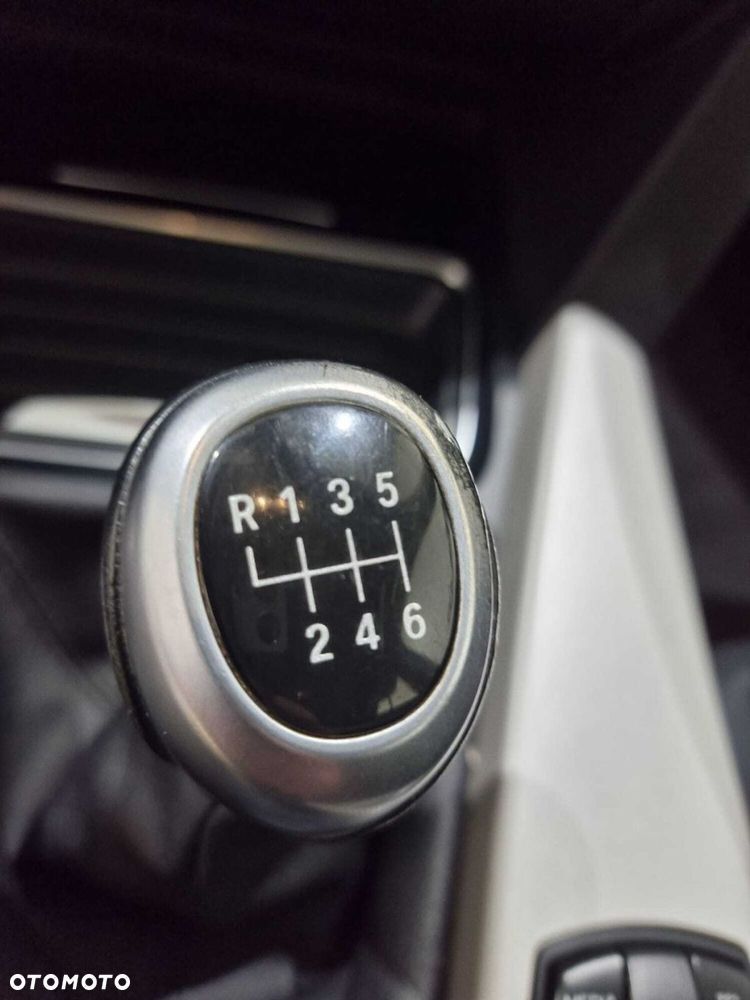 BMW Seria 3 - 27