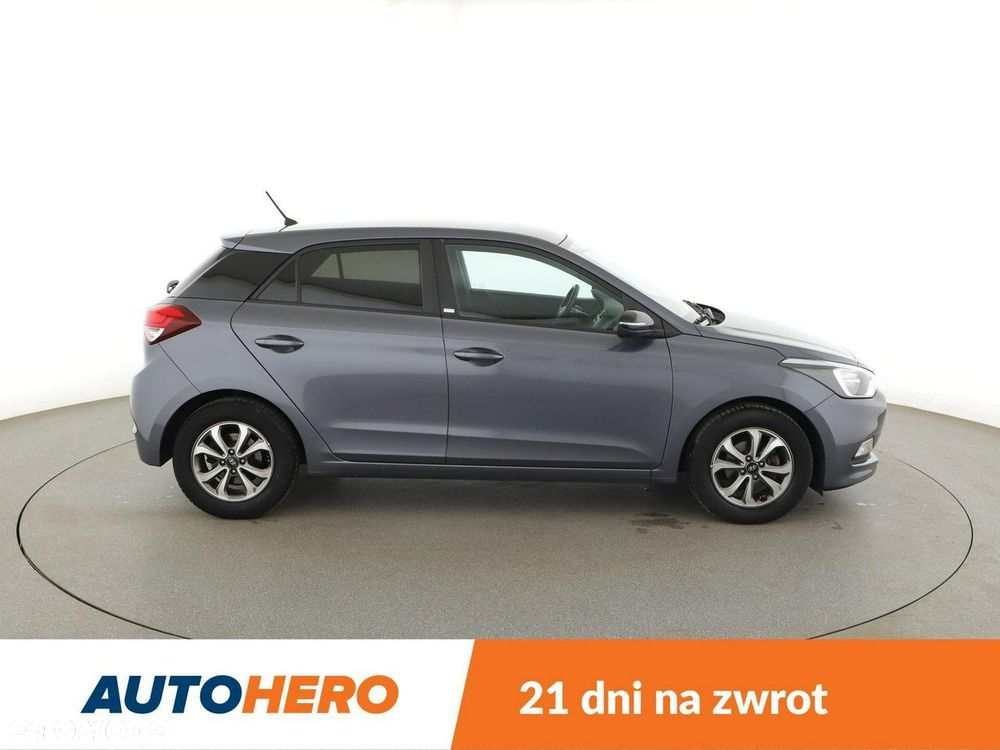 Hyundai i20 1.2 Passion - 9
