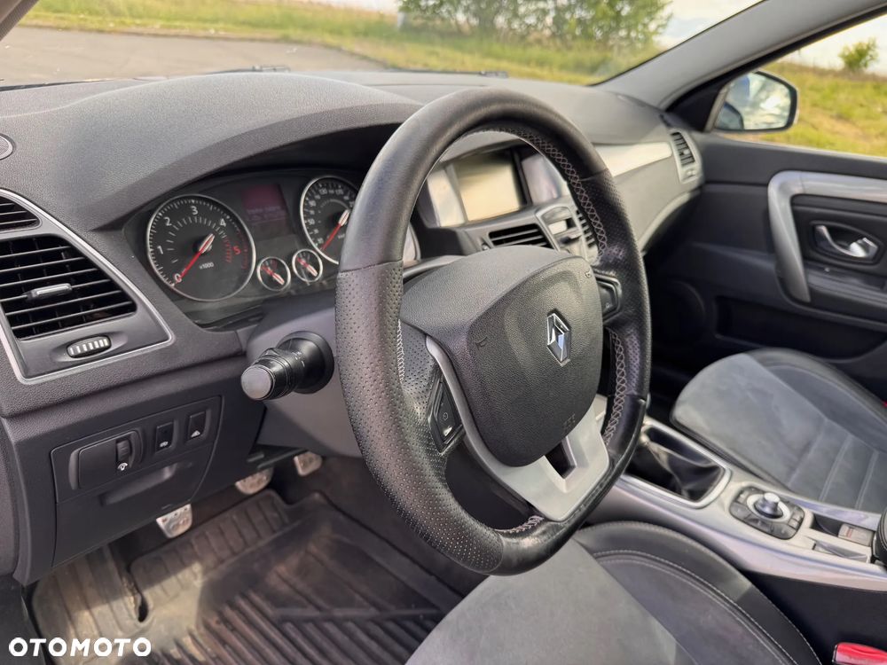Renault Laguna dCi 150 FAP Start-Stop GT - 19