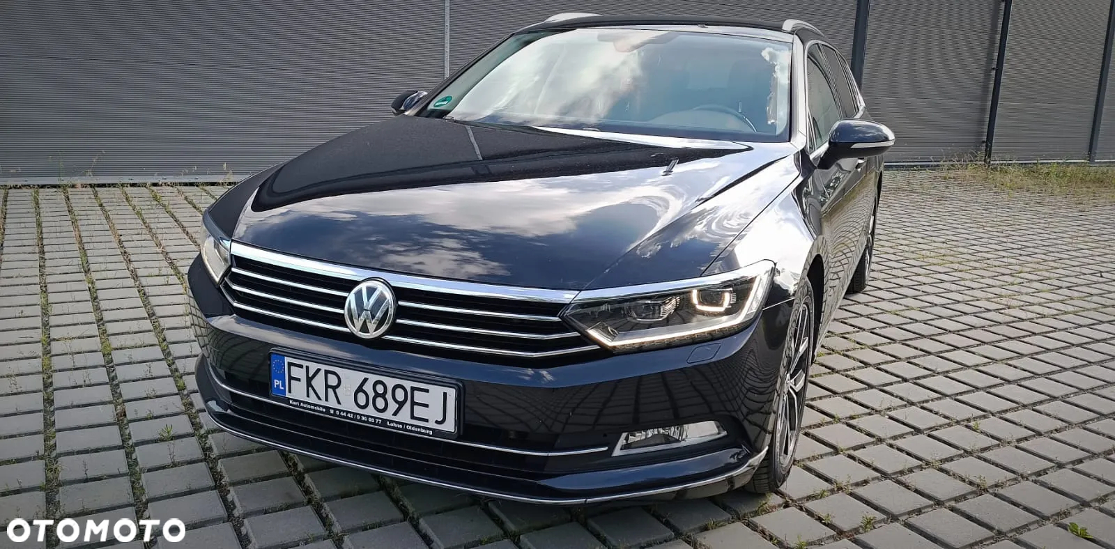 Volkswagen Passat - 2