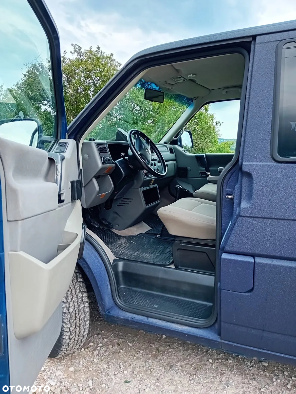 Volkswagen Transporter - 13