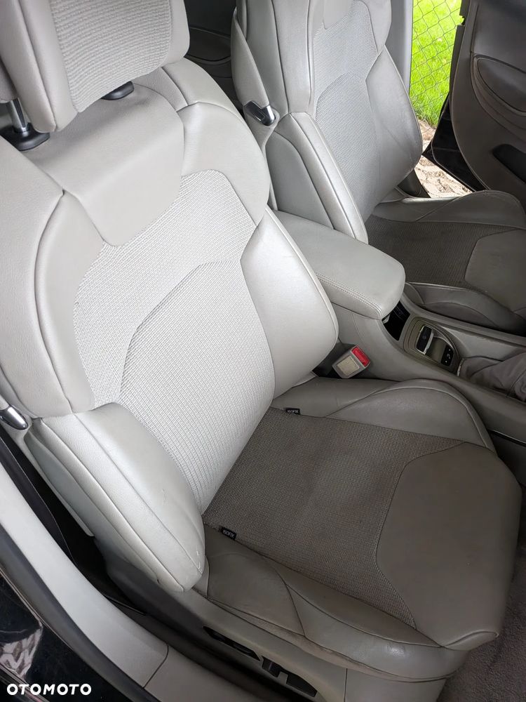Citroën C5 2.0 HDi Exclusive - 25